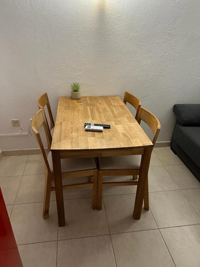 Apartament La Cova เปราลาดา ภายนอก รูปภาพ
